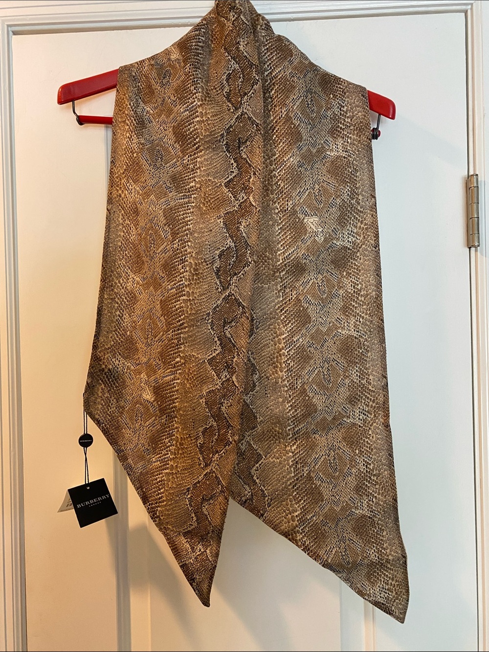 Burberry Linen Silk Snake Logo Scarf NWT Made in Italy 🇮🇹